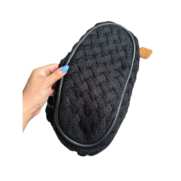 UGG AUSTRALIA Black Knit Sweater Shoulder Hobo Bag - Picture 7 of 12